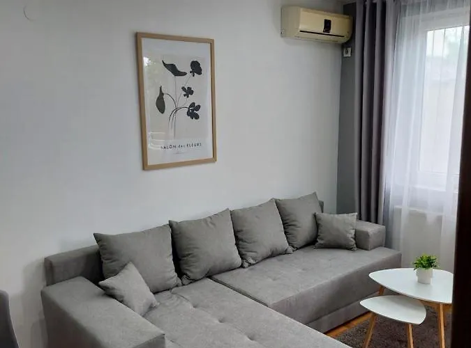 Smiley - Centar سوبوتيتْسا