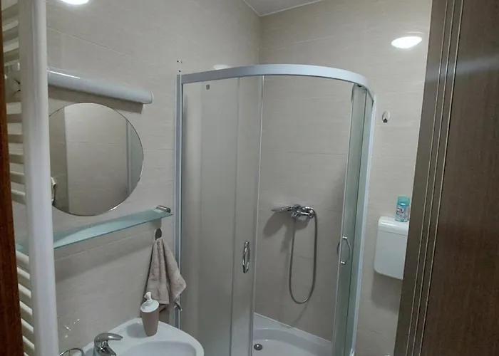 Smiley - Centar アパート スボティツァ